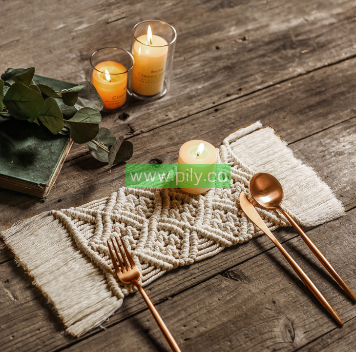 Table coaster in Macrame