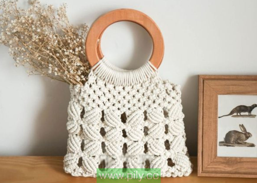 macrame bag tutorial with round wooden handles